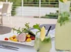 Dwie hotelowe restauracje serwują starannie skomponowane dania