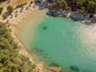 Można tu skorzystać z leżaków plażowych