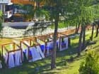 Hotel dysponuje prywatną plażą