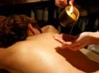 W hotelu jest SPA z masażami i zabiegami pielęgnacyjnymi