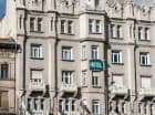 Hotel Baross mieści się minutę spacerem od dworca Keleti