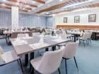 Hotelowa restauracja dysponuje przestronną salą