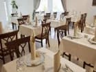 W mniejszej restauracji Sofija są serwowane dania z karty
