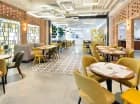 Nowoczesne wnętrza restauracji robią miłe wrażenie