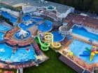 Goście hotelu mogą korzystać z pełnego atrakcji kompleksu Term Uniejów