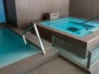 Oraz eleganckie jacuzzi
