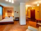 Apartament typu Studio składa się z jednego pomieszczenia