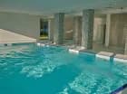 Do dyspozycji Gości jest: kryty basen, sauna i sala fitness