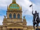 Hotel Legie jest położony blisko Muzeum Narodowego w Pradze (400 m)
