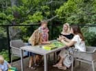 Każdy apartament posiada balkon, taras lub wyjście do ogrodu