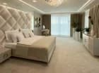 W penthousie są cztery eleganckie sypialnie dwuosobowe