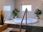 Relaks w jacuzzi przynosi wspaniałe odprężenie