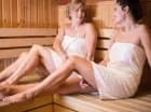 W strefie wellness oprócz krytego basenu są także sauny