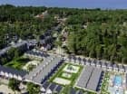 Rodzinny kompleks domów, apartamentów i basenów bardzo blisko morza