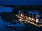 Budynek Tiffi Boutique Hotel nocą