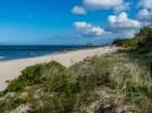 Piękna piaszczysta plaża w Ustroniu Morskim