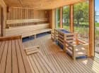 Sauna fińska w osobnym budynku z widokiem na jezioro