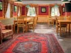 W Skalnym Młynie znajduje się klimatyczna restauracja z dużym tarasem