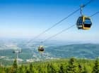 Tylko 2 km dzielą ośrodek od popularnej całorocznej kolejki gondolowej Ski & Sun