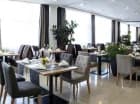 Goście apartamentów są zapraszani na posiłki do hotelu Velka Fatra