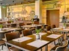Hotelowa restauracja oferuje dania kuchni polskiej i międzynarodowej