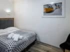 Część sypialna w Apartamencie Classic mieści się za przepierzeniem
