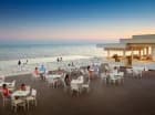 Aminess Maestral Hotel**** znajduje się zaledwie 150 metrów od plaży
