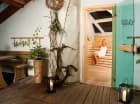 W Sauna Village jest 5 saun fińskich, 2 infrared i 2 łaźnie termalne