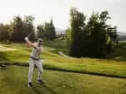 W pobliżu hotelu znajduje się 18-dołkowe pole golfowe