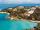 Aminess Vival Velaris Resort jest pięknie położony na chorwackiej wyspie Brac