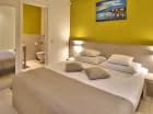 Apartament posiada dwie niezależne dwuosobowe sypialnie