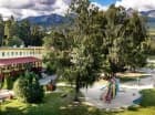 Place zabaw z widokiem na las i Tatry