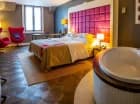 Apartament junior suite ma 32 m2 powierzchni