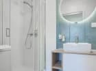 Apartamenty są wyposażone w czystą pościel i ręczniki