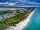 Holiday Park & Resort Mielno znajduje się tuż przy plaży w Unieściu