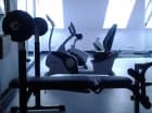 Na najwyższej kondygnacji hotelu znajduje się salka fitness
