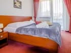 Udogodnieniem w pokoju jest własny balkon