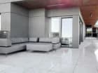 Ogromny taras apartamentu Premium Plus A63 z zestawem wypoczynkowym