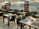 Wnętrza hotelowej restauracji
