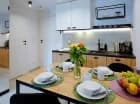 W każdym apartamencie jest aneks kuchenny