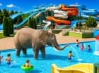 Dla dzieci latem wielką atrakcją jest zewnętrzny park wodny