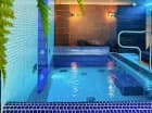 Hotel posiada nowoczesne zaplecze basenowo-saunowe