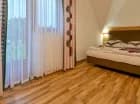 Obiekt oferuje atrakcyjne noclegi w pokojach klasy deluxe