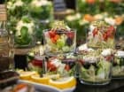 Śniadania mają formę bufetu, a obiadokolacje zależą od liczby gości