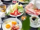 Hotel oferuje pyszne bufetowe śniadania wzbogacone o lokalne produkty