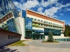 Hotel wtopiony w urokliwe zbocza Beskidu Sądeckiego w dolinie Czarnego Potoku