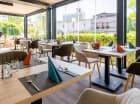 Restauracja ma efektowne przeszklenia