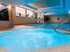 W strefie basenowej znajdują się także jacuzzi