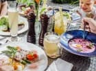 W ofercie są dania mięsne, dania dla jaroszy i wegan oraz menu dziecięce