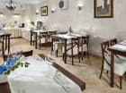Restauracja oferuje dania kuchni europejskiej z polskimi i kaszubskimi akcentami